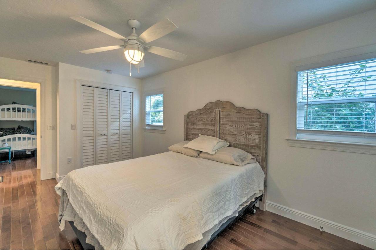 Bright Sarasota Bungalow - 5 Mi To Siesta Beach! Екстериор снимка
